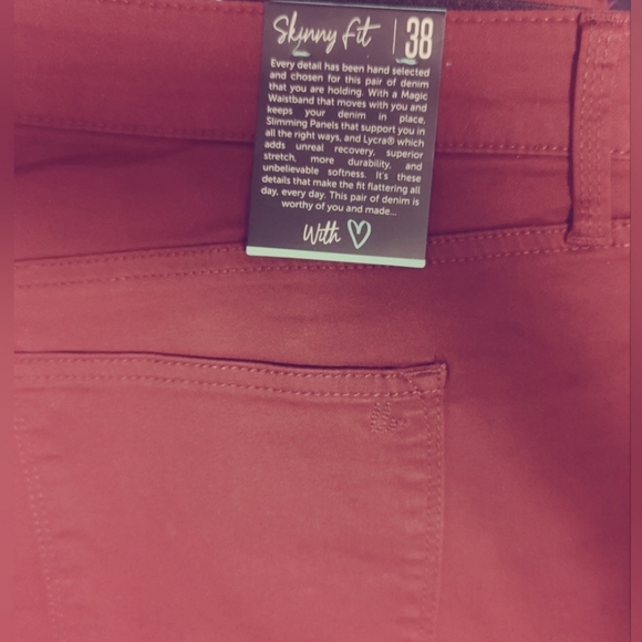 Red Wine Denim - Picture 3 of 4